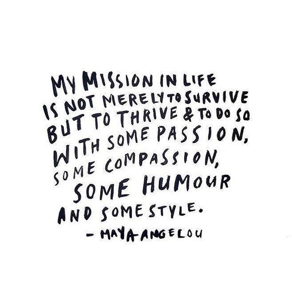 Meet your Posher, Amanda ✨🤙✨ - Picture 8 of 8